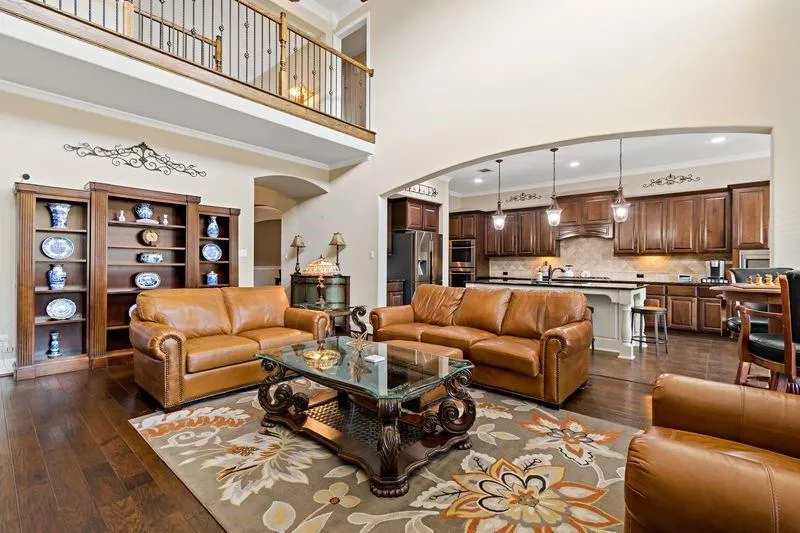 22 Waters Lake Boulevard Missouri City, TX 77459