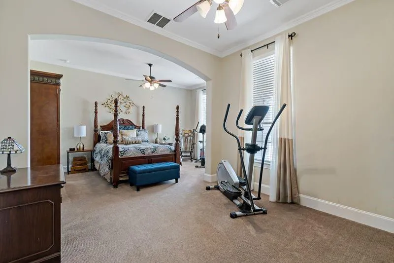 22 Waters Lake Boulevard Missouri City, TX 77459