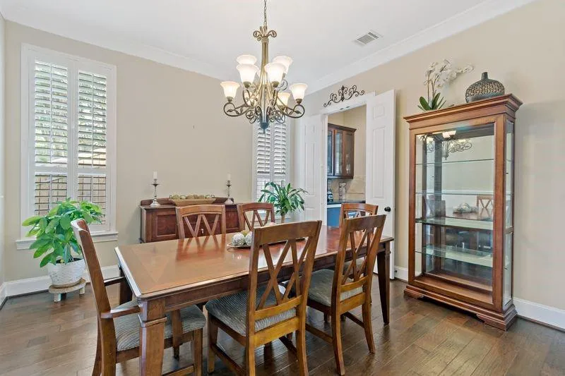 22 Waters Lake Boulevard Missouri City, TX 77459