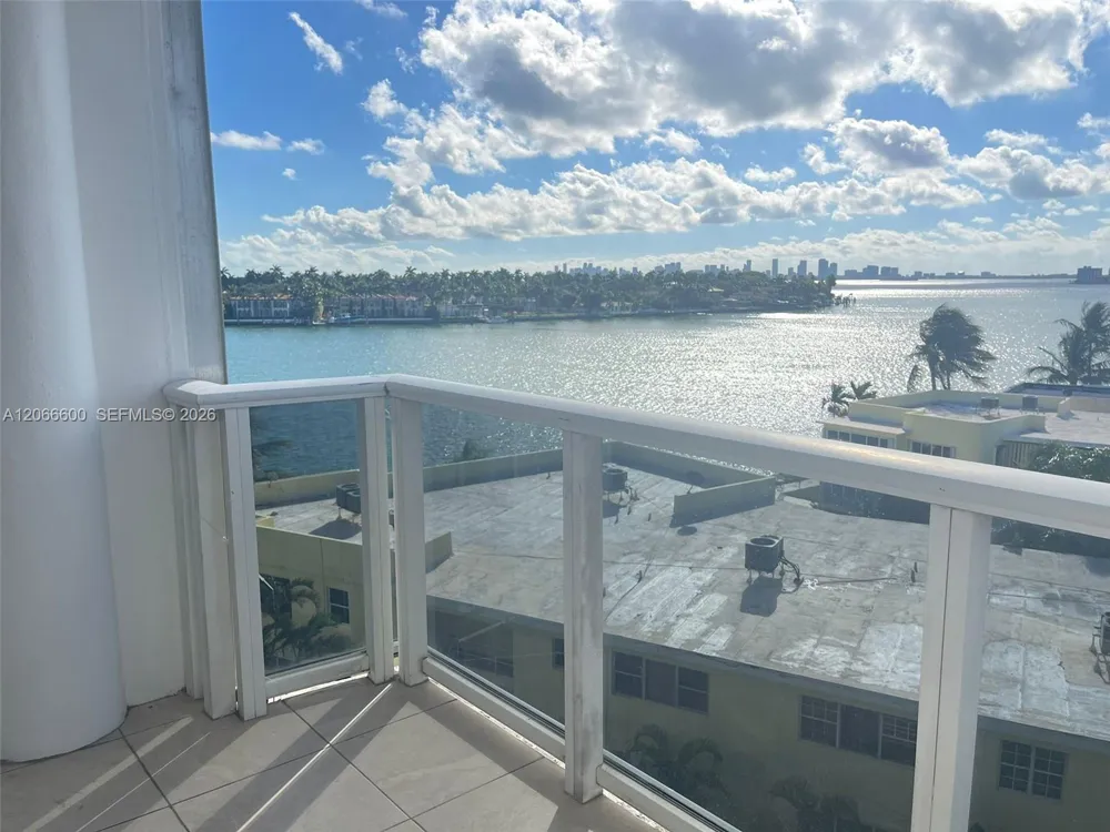 900 Bay Dr #523 Miami Beach, FL 33141