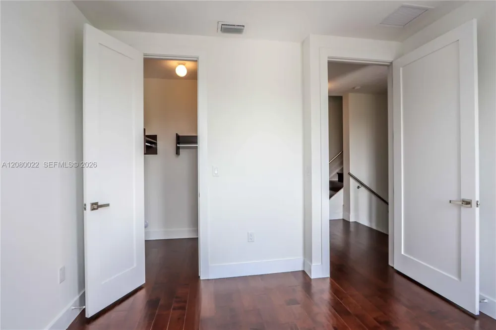 9123 NW 33rd St Doral, FL 33172