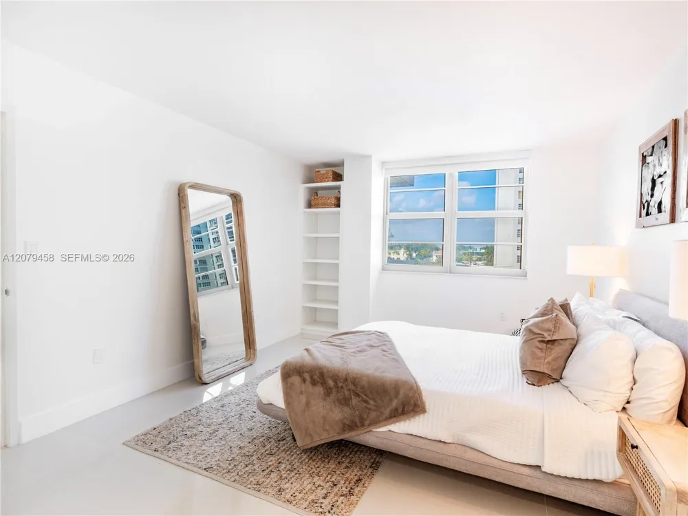 5701 Collins Ave #307 Miami Beach, FL 33140