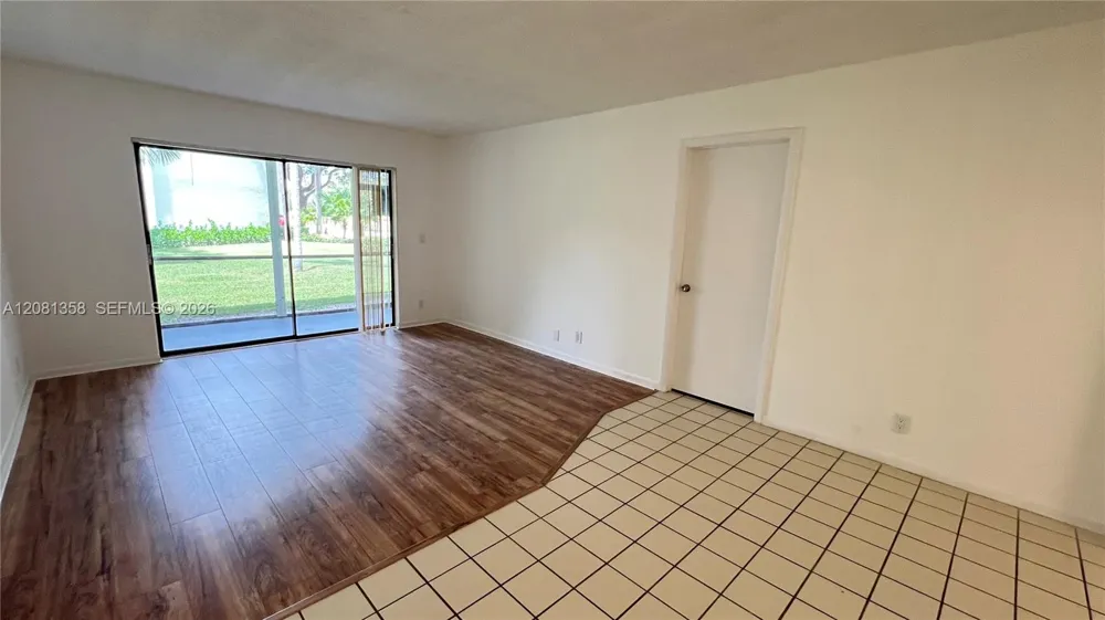 1290 S Military Trl #416 Deerfield Beach, FL 33442