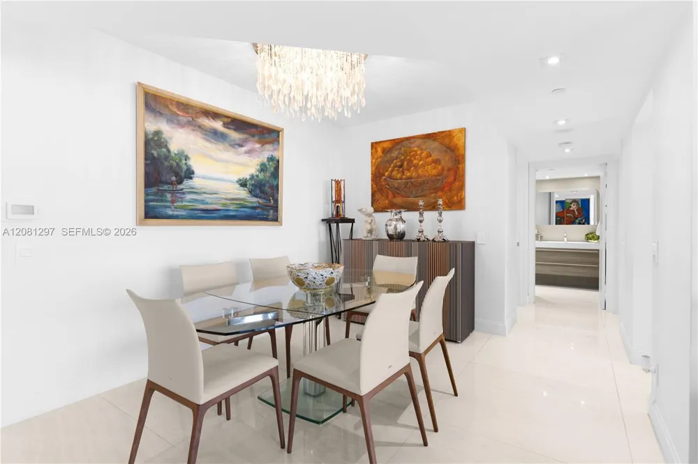 21055 Yacht Club Dr #2807 Aventura, FL 33180