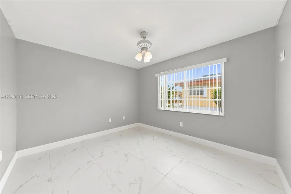 8410 SW 154th Cir Ct #621 Miami, FL 33193