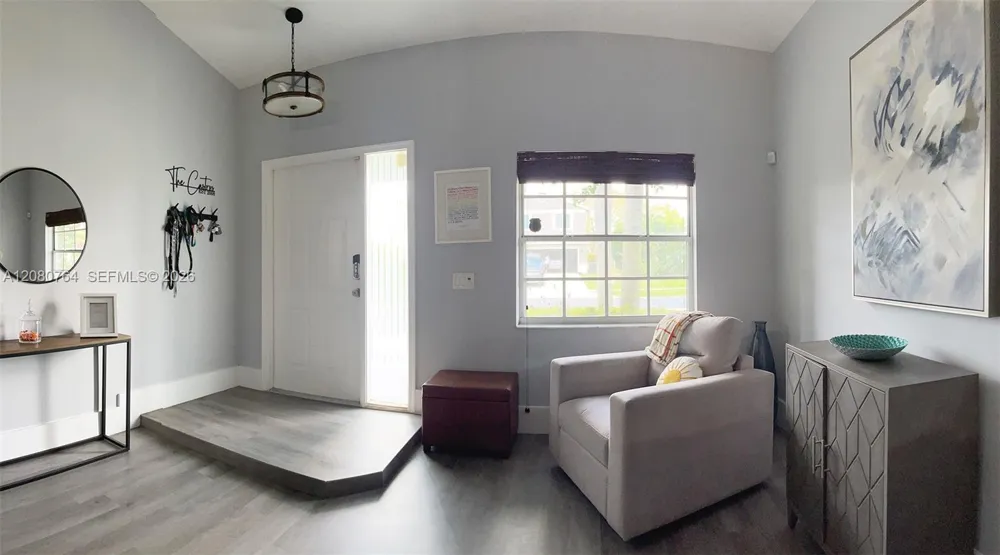 6384 Lansdowne Cir Boynton Beach, FL 33472