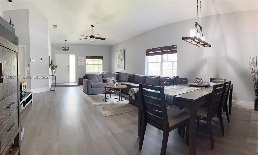 6384 Lansdowne Cir Boynton Beach, FL 33472