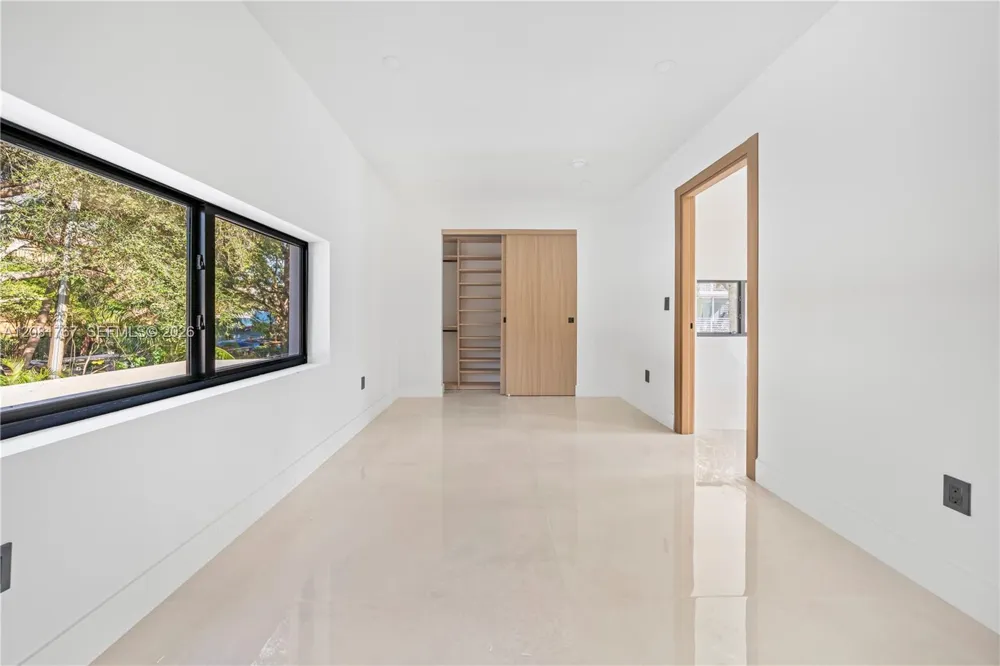 12335 Griffing Blvd #12335 North Miami, FL 33161