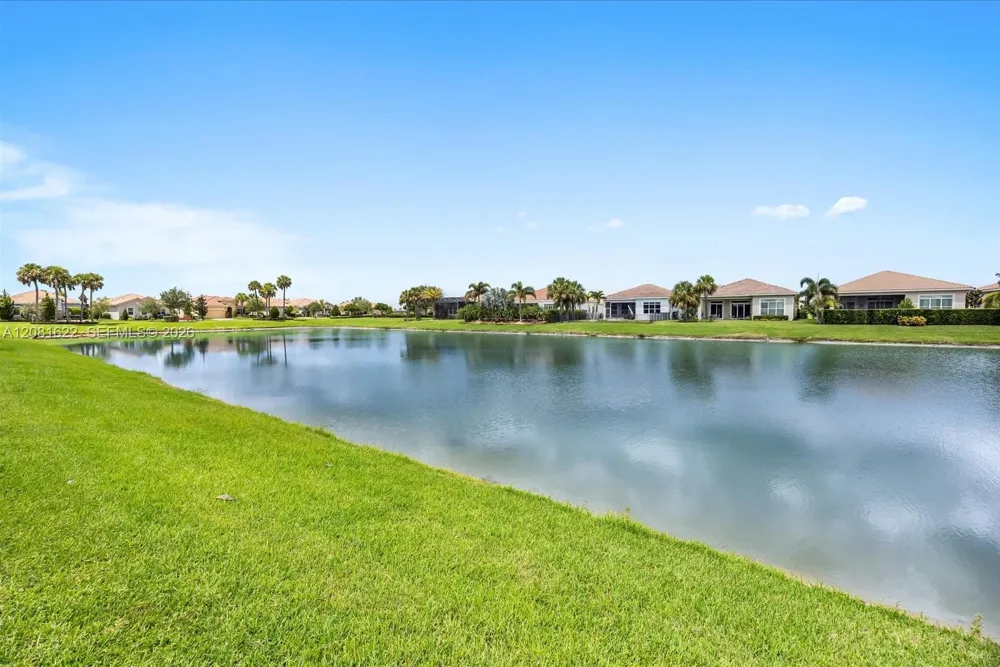 20028 SW Caserta Way Port St. Lucie, FL 34986