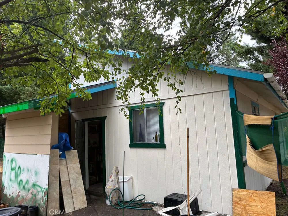 4625 Plum  Ave Mount Shasta, CA 96067