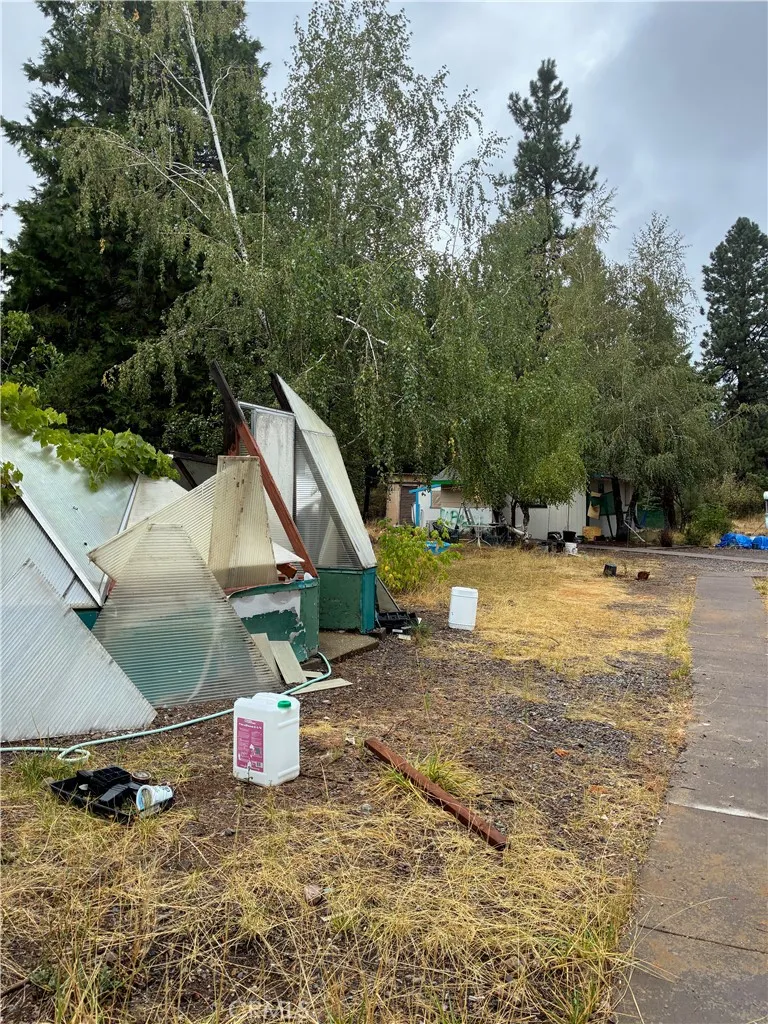 4625 Plum  Ave Mount Shasta, CA 96067