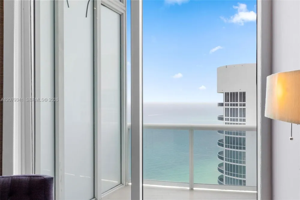16001 Collins Ave #PH 4307 Sunny Isles Beach, FL 33160