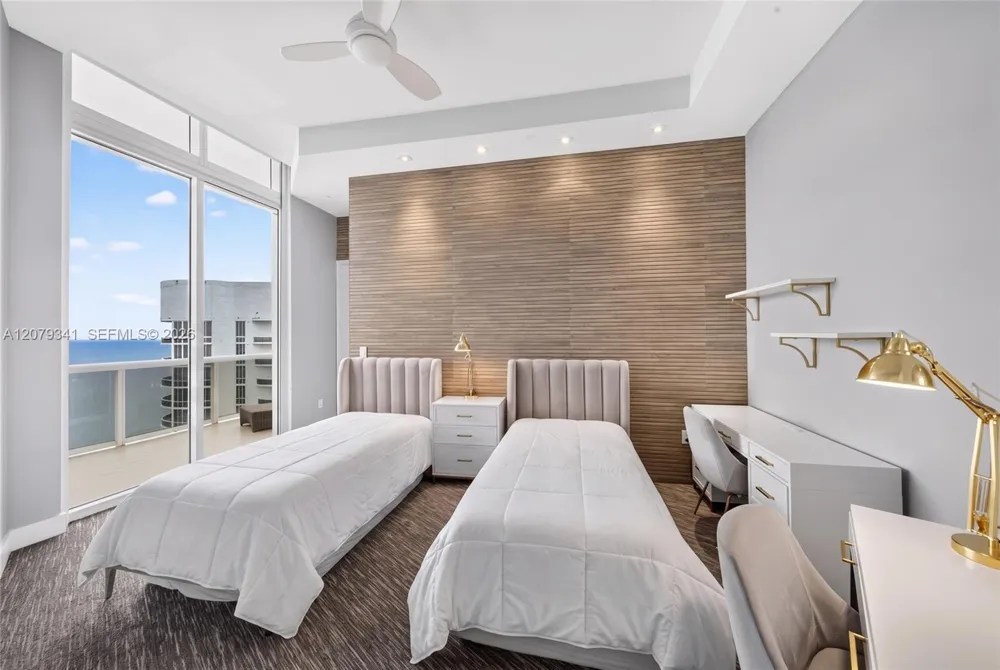 16001 Collins Ave #PH 4307 Sunny Isles Beach, FL 33160