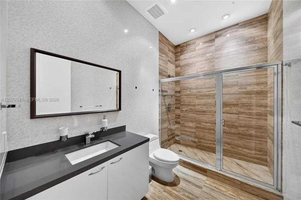 16001 Collins Ave #PH 4307 Sunny Isles Beach, FL 33160