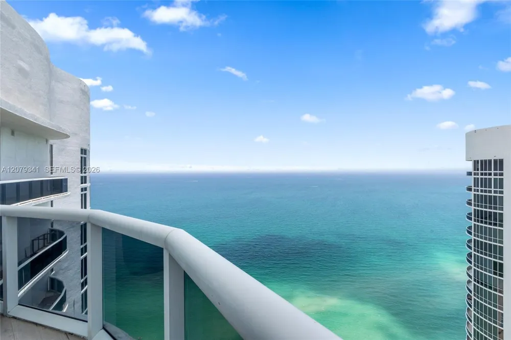 16001 Collins Ave #PH 4307 Sunny Isles Beach, FL 33160
