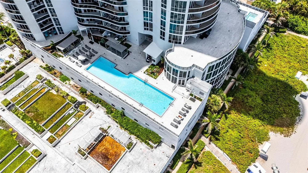 16001 Collins Ave #PH 4307 Sunny Isles Beach, FL 33160