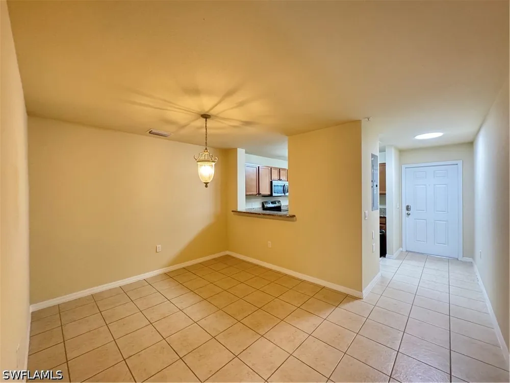 Gervais Circle #904 Naples, FL 34120