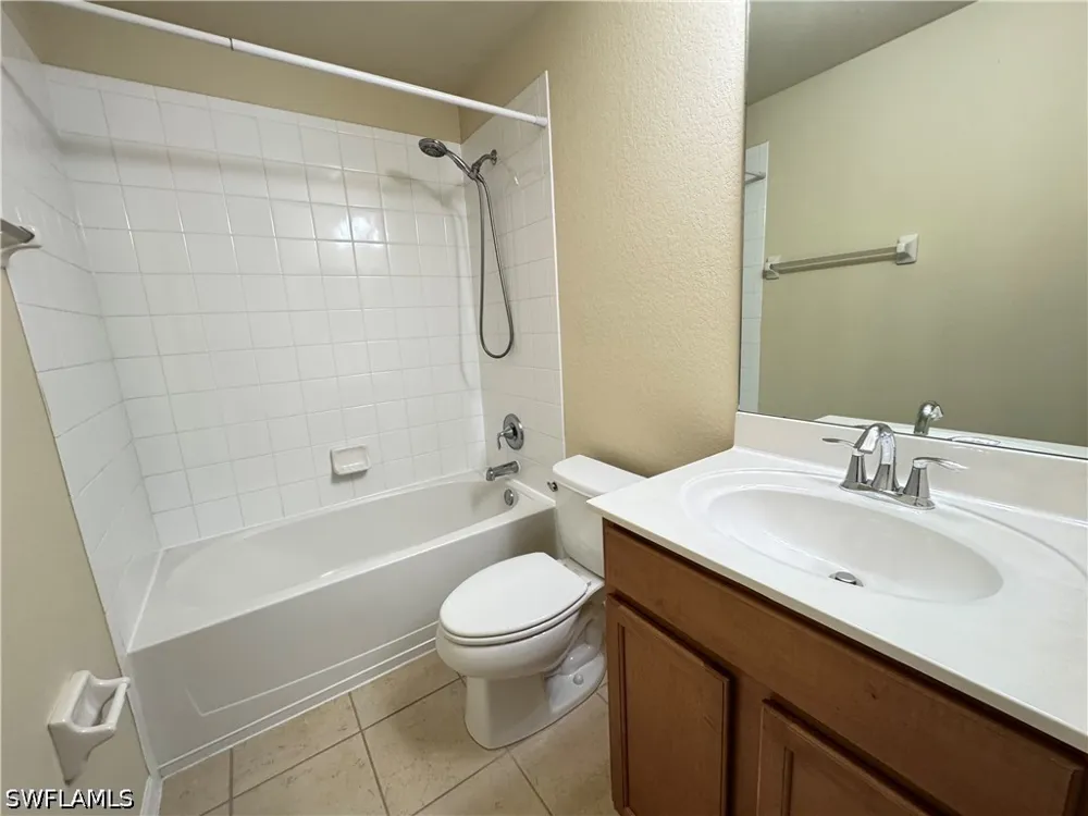Gervais Circle #904 Naples, FL 34120