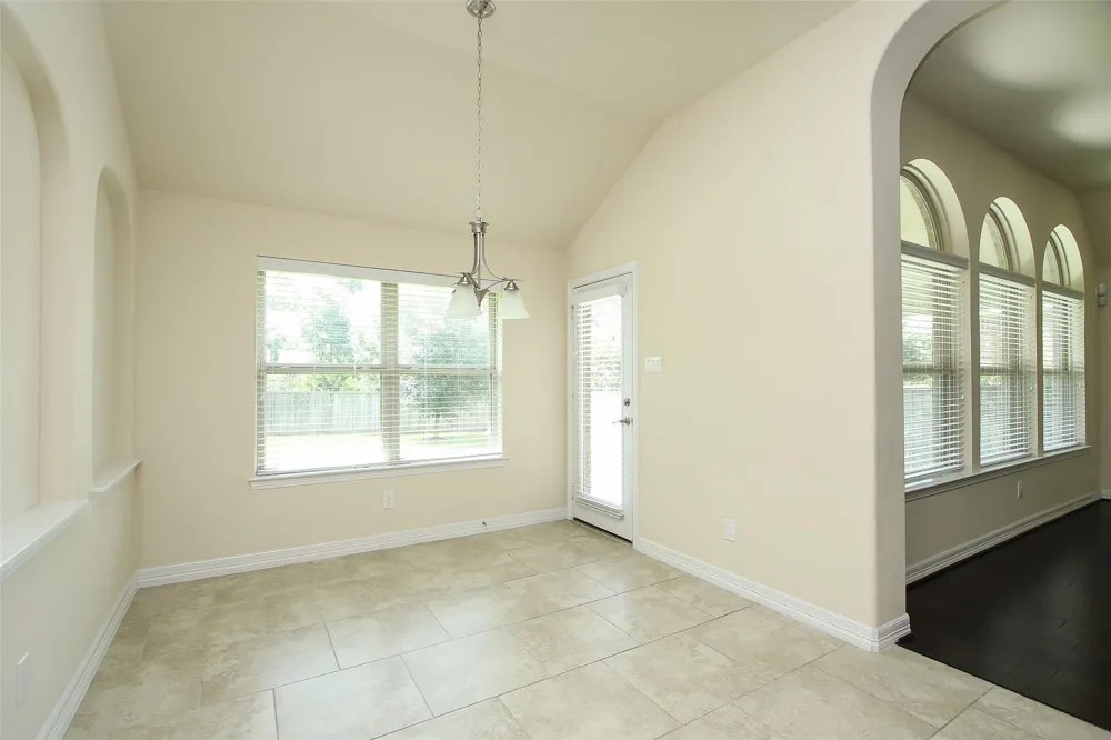 34 Estherwood Place The Woodlands, TX 77354