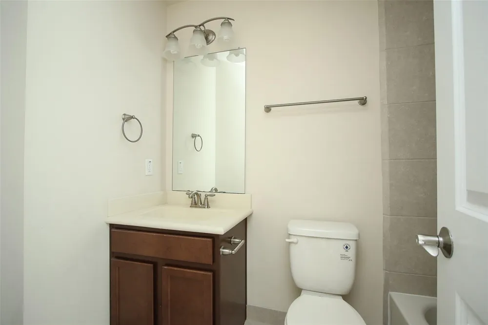 34 Estherwood Place The Woodlands, TX 77354