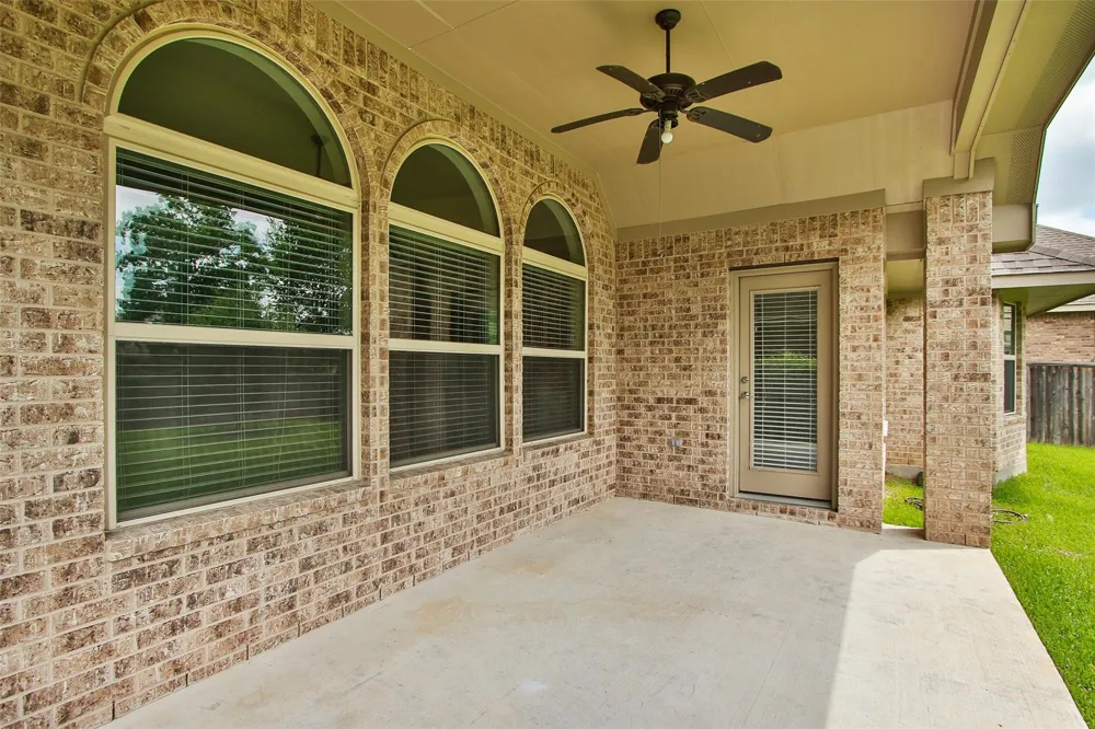 34 Estherwood Place The Woodlands, TX 77354