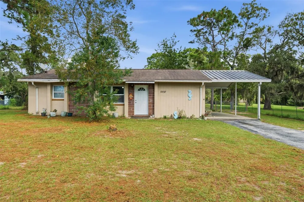 5537 W CAGNEY LOOP Homosassa, FL 34448