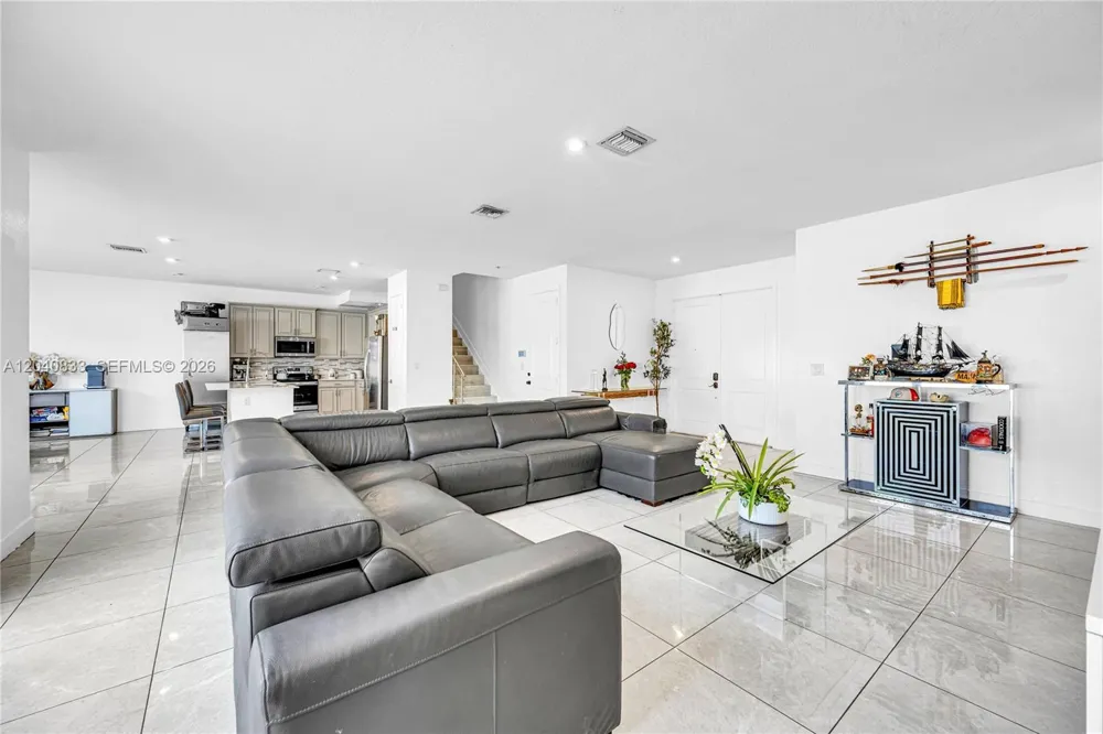 23541 SW 107th Pl Homestead, FL 33032