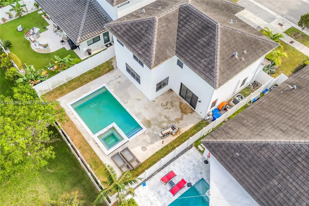 23541 SW 107th Pl Homestead, FL 33032