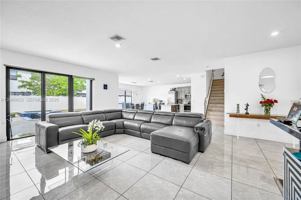 23541 SW 107th Pl Homestead, FL 33032