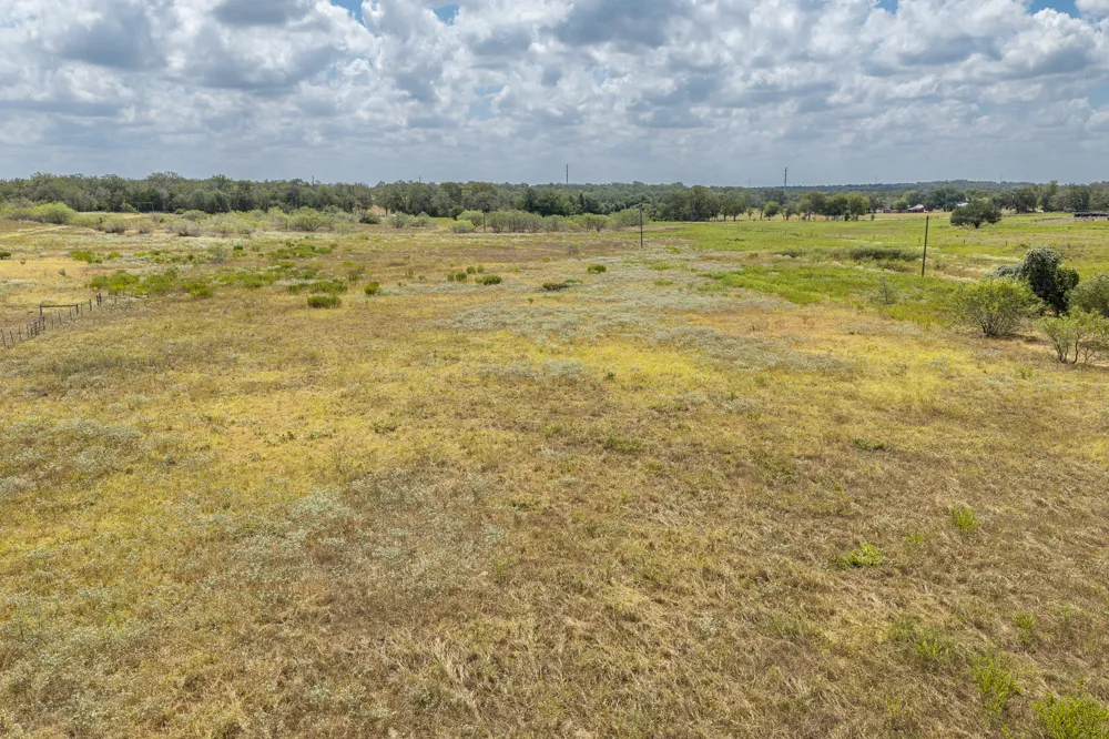 2195 Mule Creek Road Harwood, TX 78632