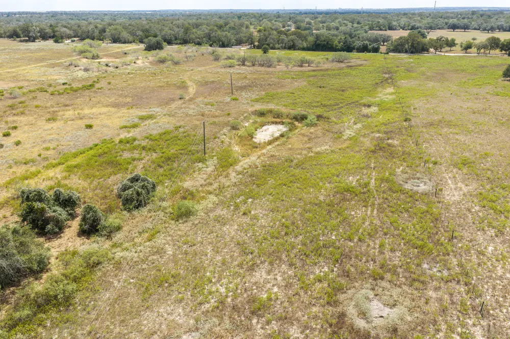 2195 Mule Creek Road Harwood, TX 78632