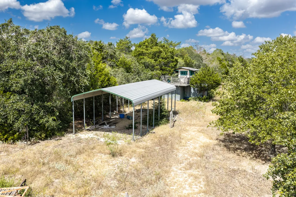 2195 Mule Creek Road Harwood, TX 78632