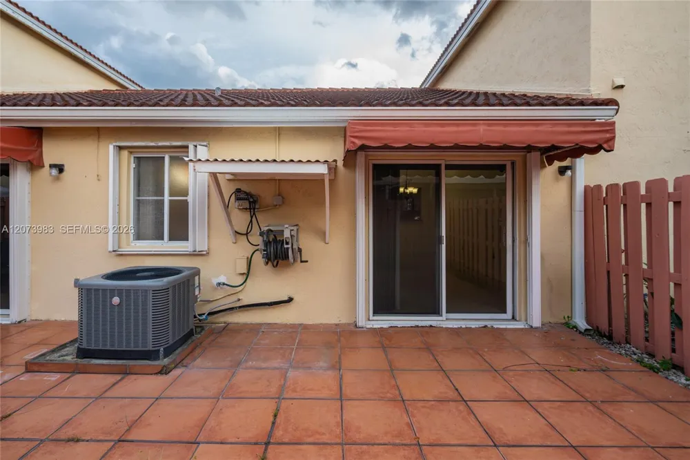 330 NW 114th Ave #7-105 Sweetwater, FL 33172