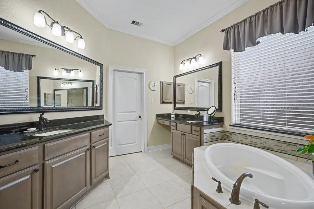 4840 Bayou St John Conroe, TX 77304