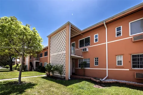 3550 SW 9th Ter #8B