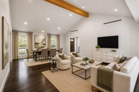 1902 Chimney Rock Road