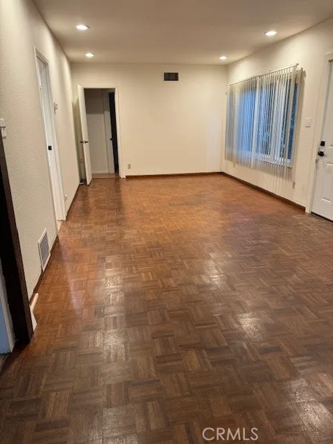 430 Ivy Glendale, CA 91204