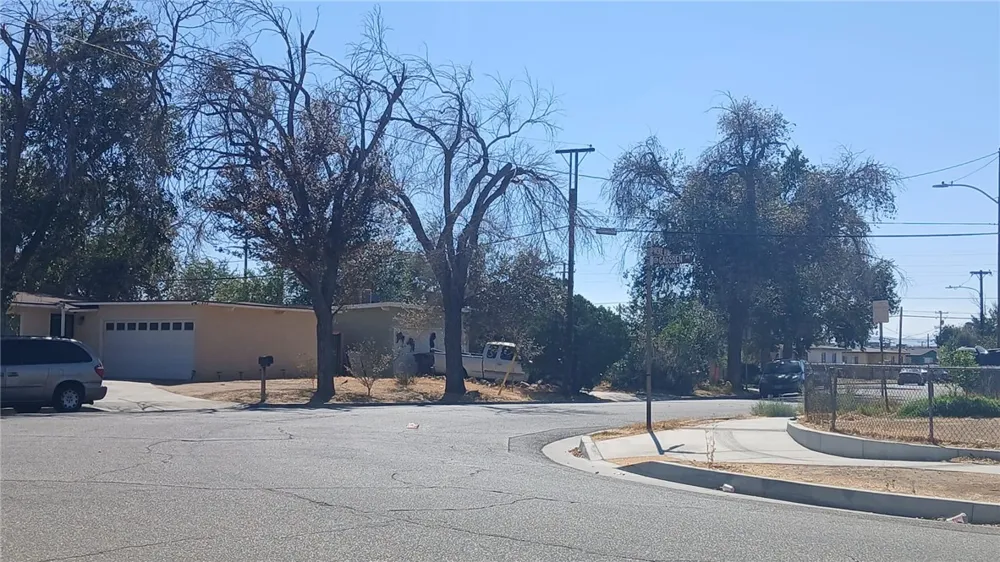 45311 Gadsden Avenue Lancaster, CA 93534