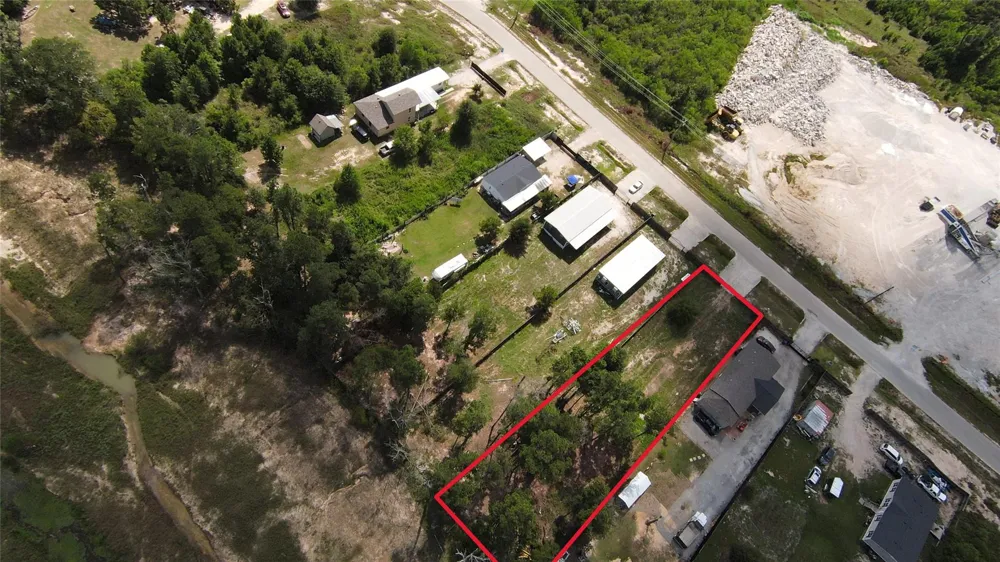1856 Road 5210 Cleveland, TX 77327