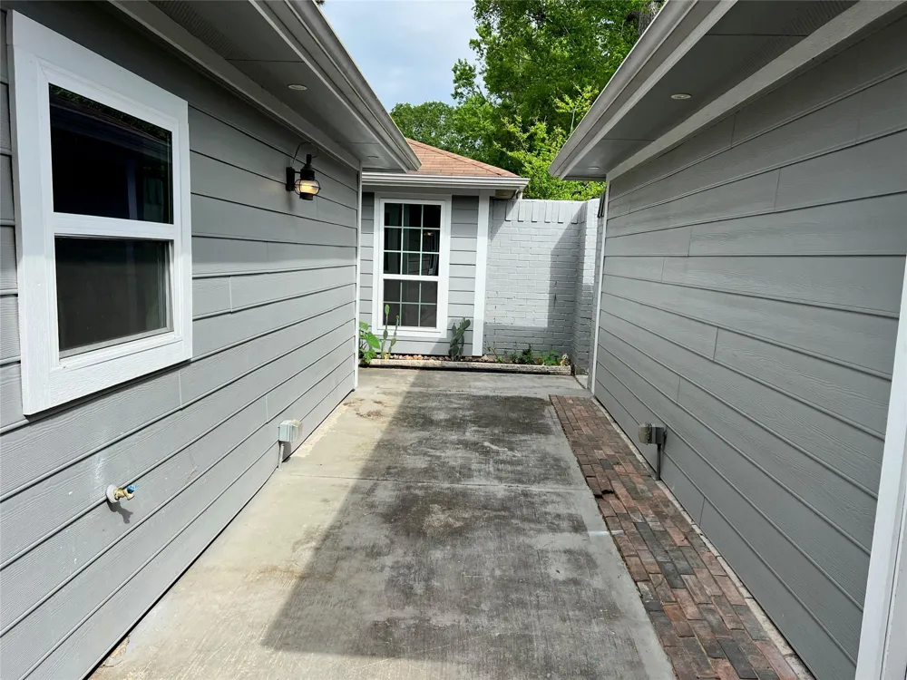 17511 Glenhew Road Humble, TX 77396