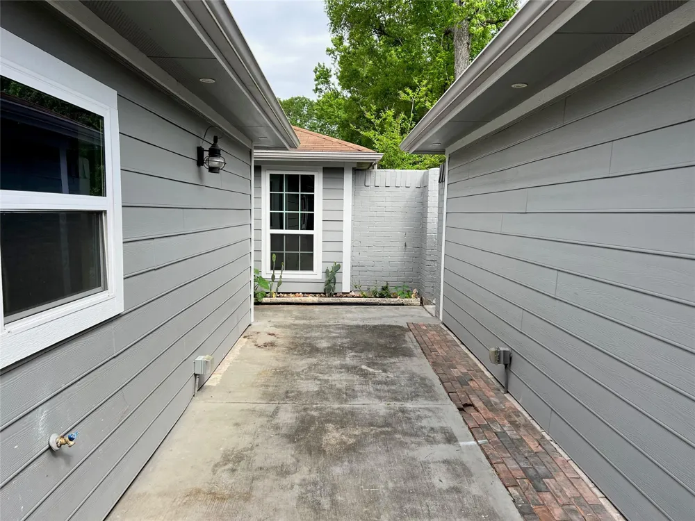 17511 Glenhew Road Humble, TX 77396