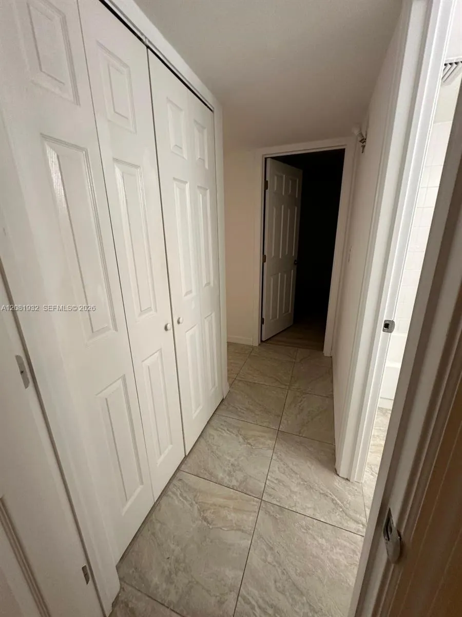 12642 Kenwood #B Fort Myers, FL 33907