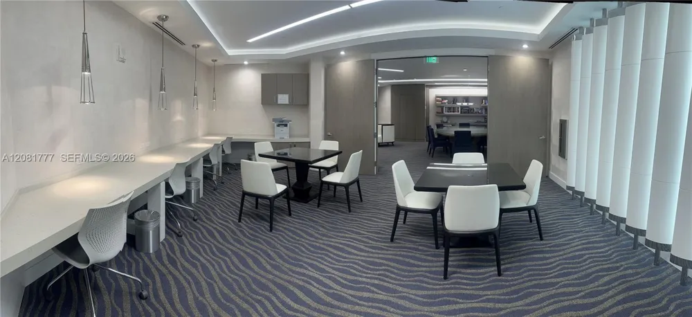 21200 NE Point Pl #1404 Aventura, FL 33180