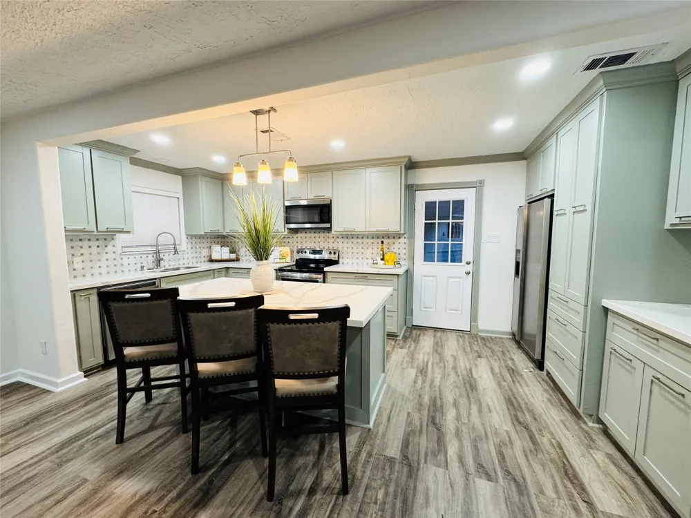 1771 Woodway Drive Woodbranch, TX 77357