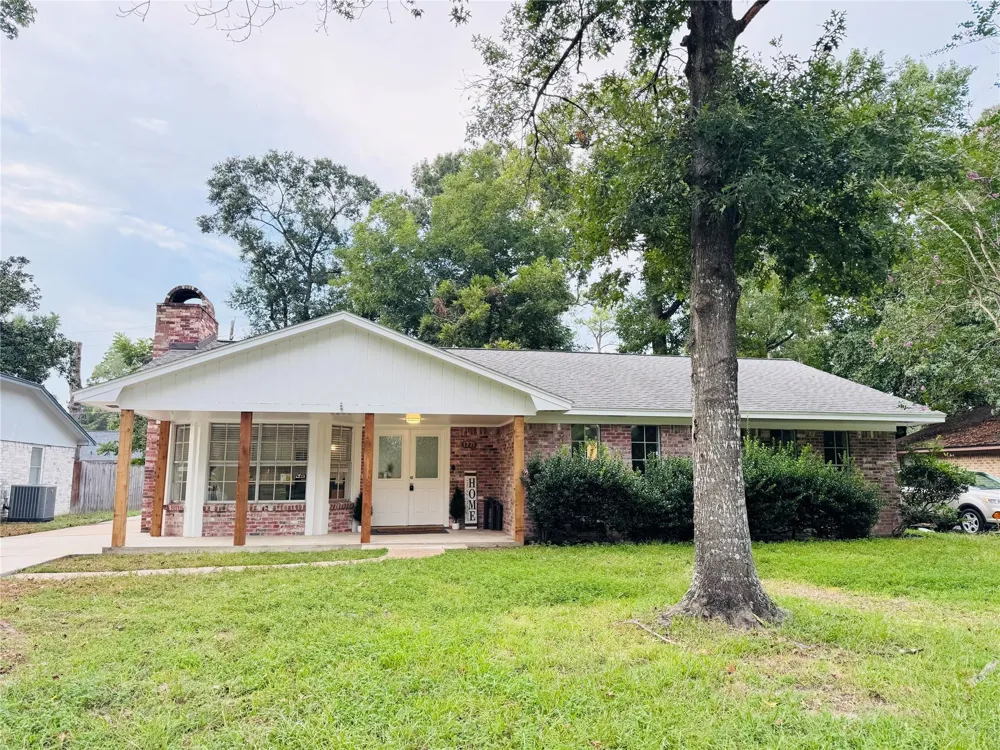 1771 Woodway Drive Woodbranch, TX 77357