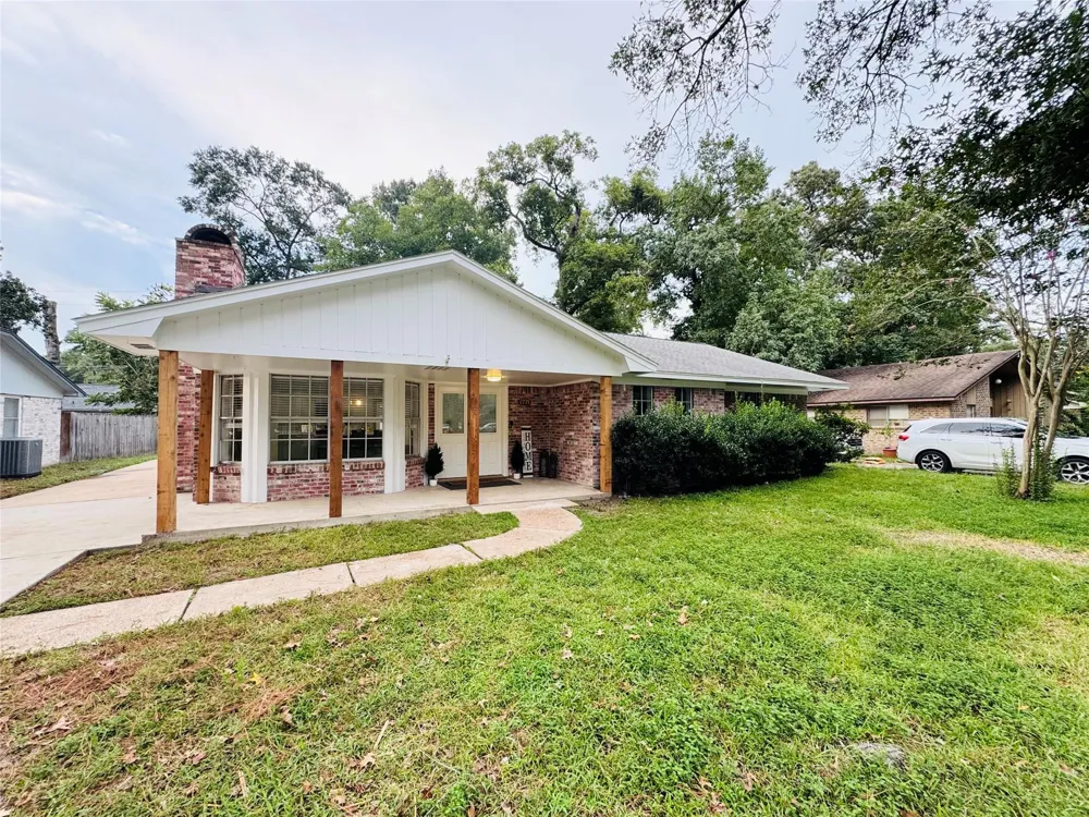 1771 Woodway Drive Woodbranch, TX 77357