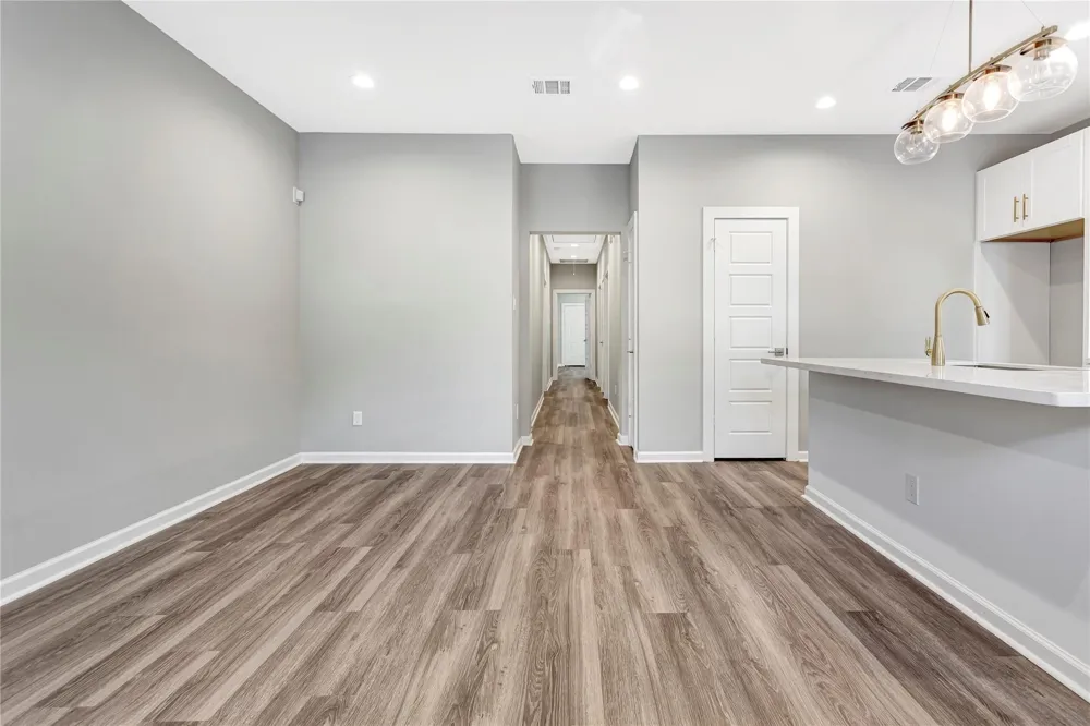 6824 Dumble Street #B Houston, TX 77021