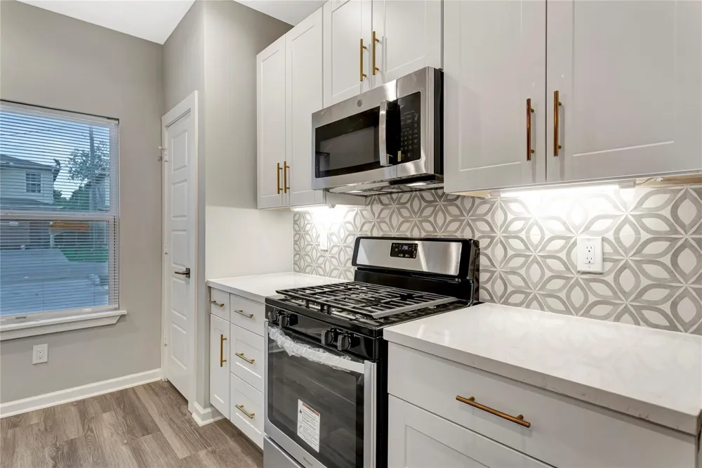 6824 Dumble Street #B Houston, TX 77021