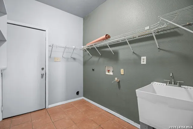 3820 Fm 3175 Lytle, TX 78052