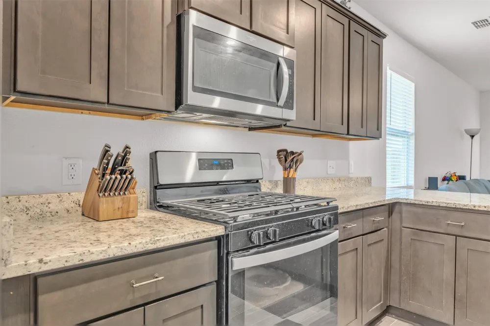 2420 Stillwater Drive Ponder, TX 76259